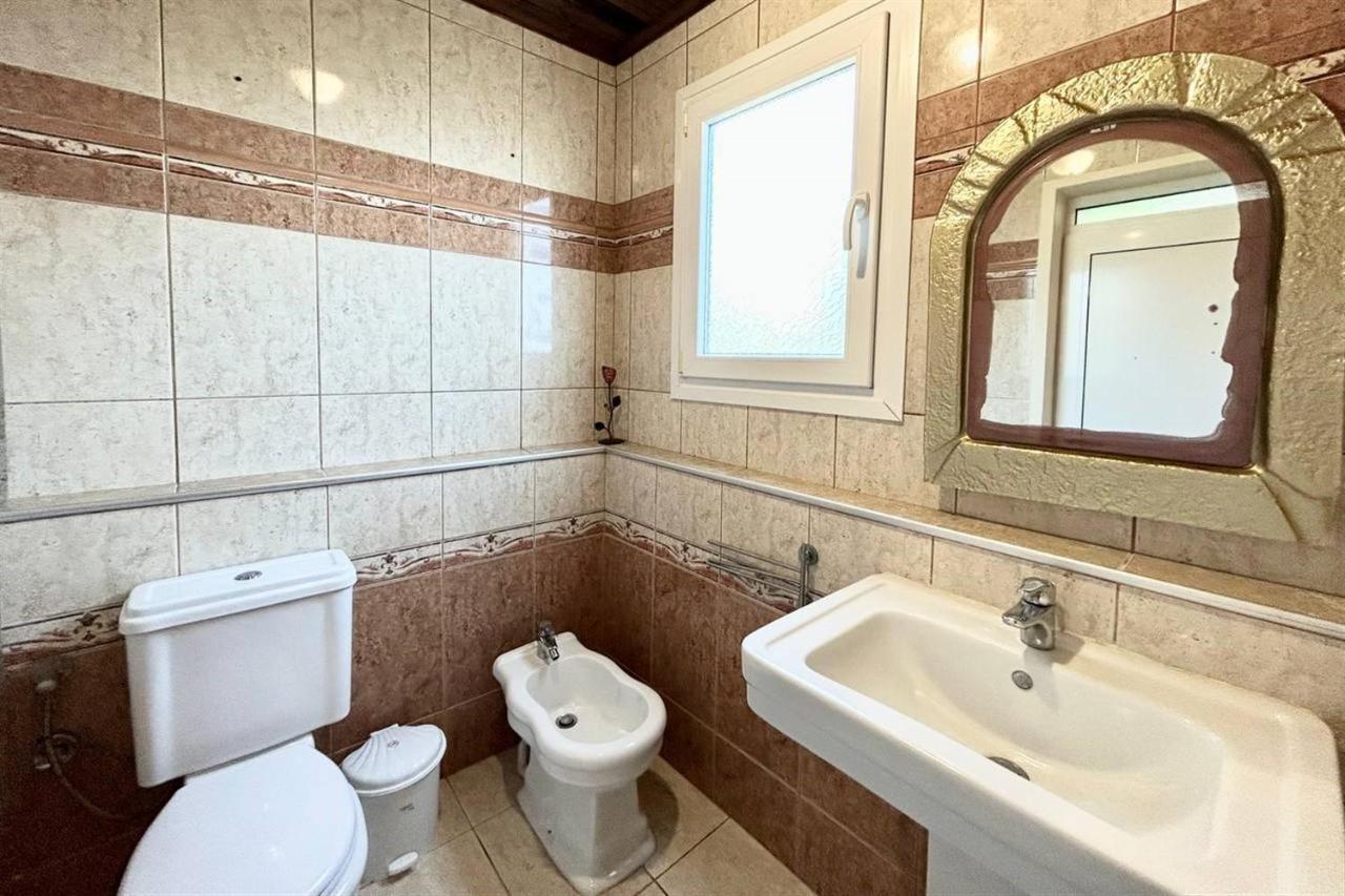 Villa Irina, Nea Potidea Kassandra Beach Exterior foto